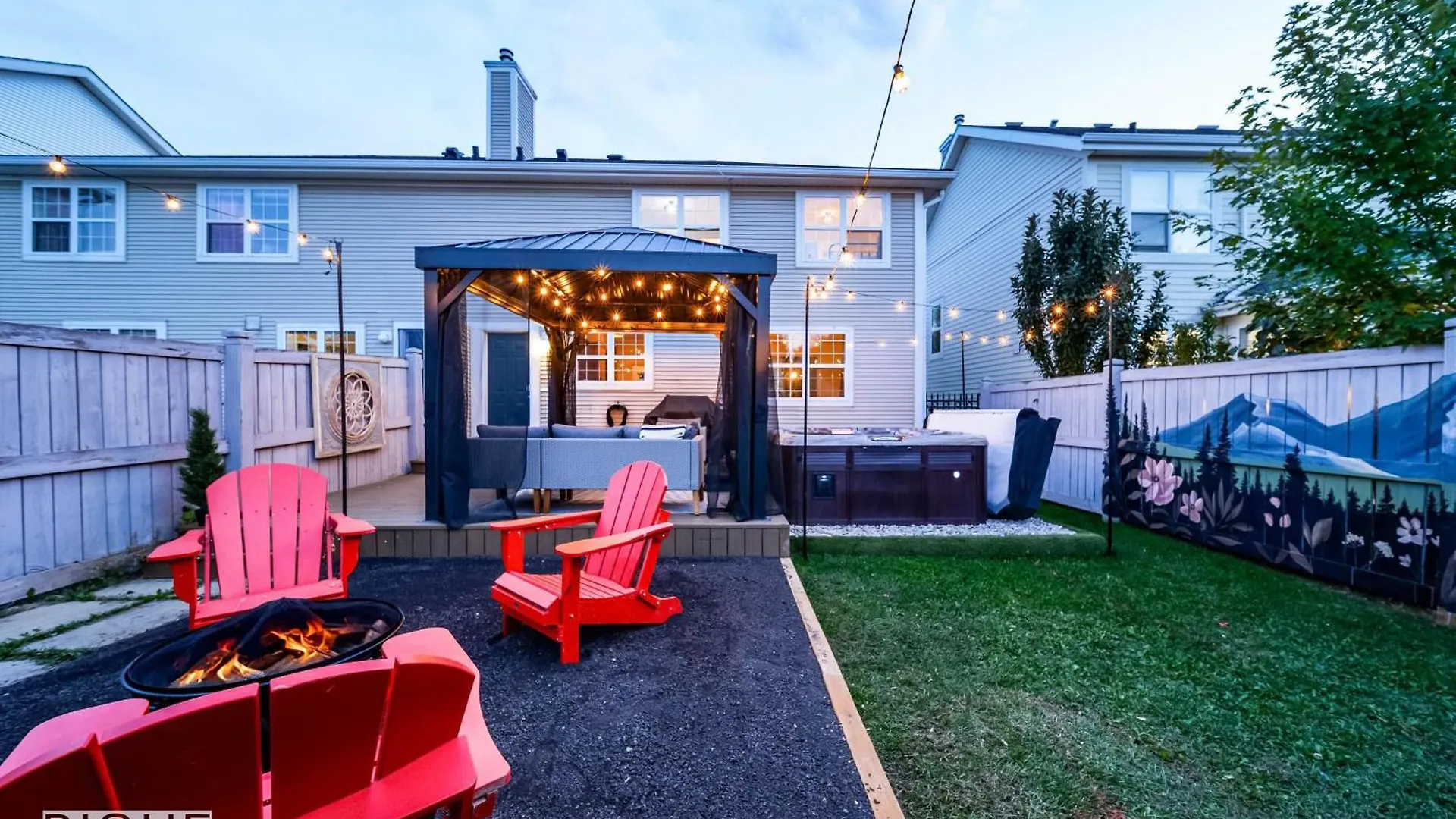 Holiday home Nordic Spa Retreat - Hot Tub - King Bed- Firepit - Bbq! Canada